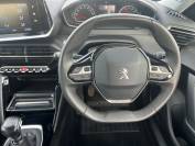 PEUGEOT 2008 2021 (21)
