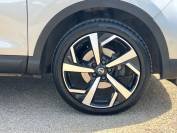 NISSAN QASHQAI 2018 (67)