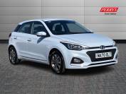 HYUNDAI I20 2020 (70)
