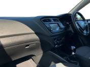 HYUNDAI I20 2020 (70)