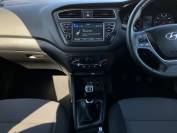 HYUNDAI I20 2020 (70)