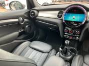 MINI HATCHBACK 2022 (71)