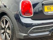 MINI HATCHBACK 2022 (71)