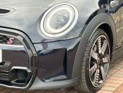 MINI HATCHBACK 2022 (71)