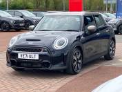 MINI HATCHBACK 2022 (71)