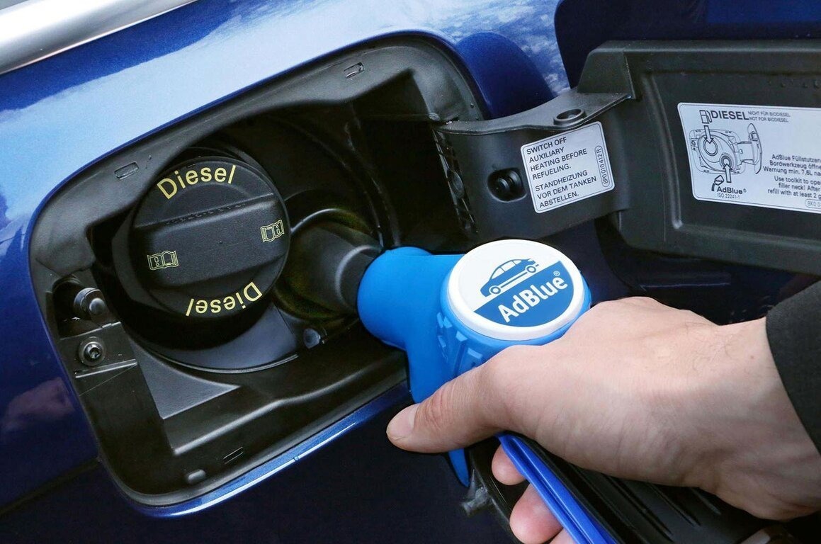 AdBlue Secure Fuel Tank Cap, blue : : Automotive