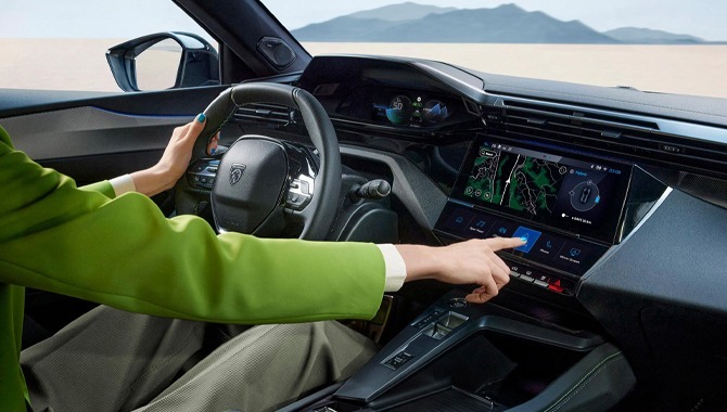 New Peugeot 408 - Interior